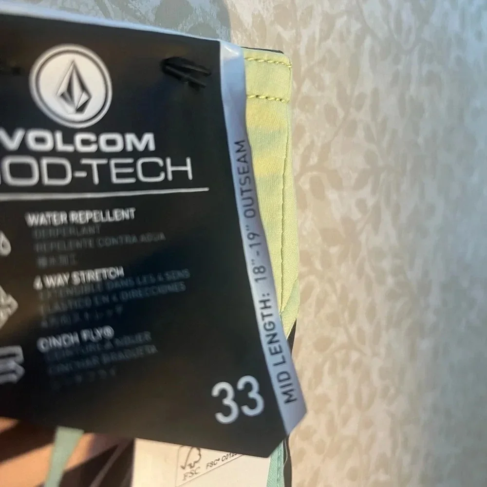 New Volcom Mod-Tech